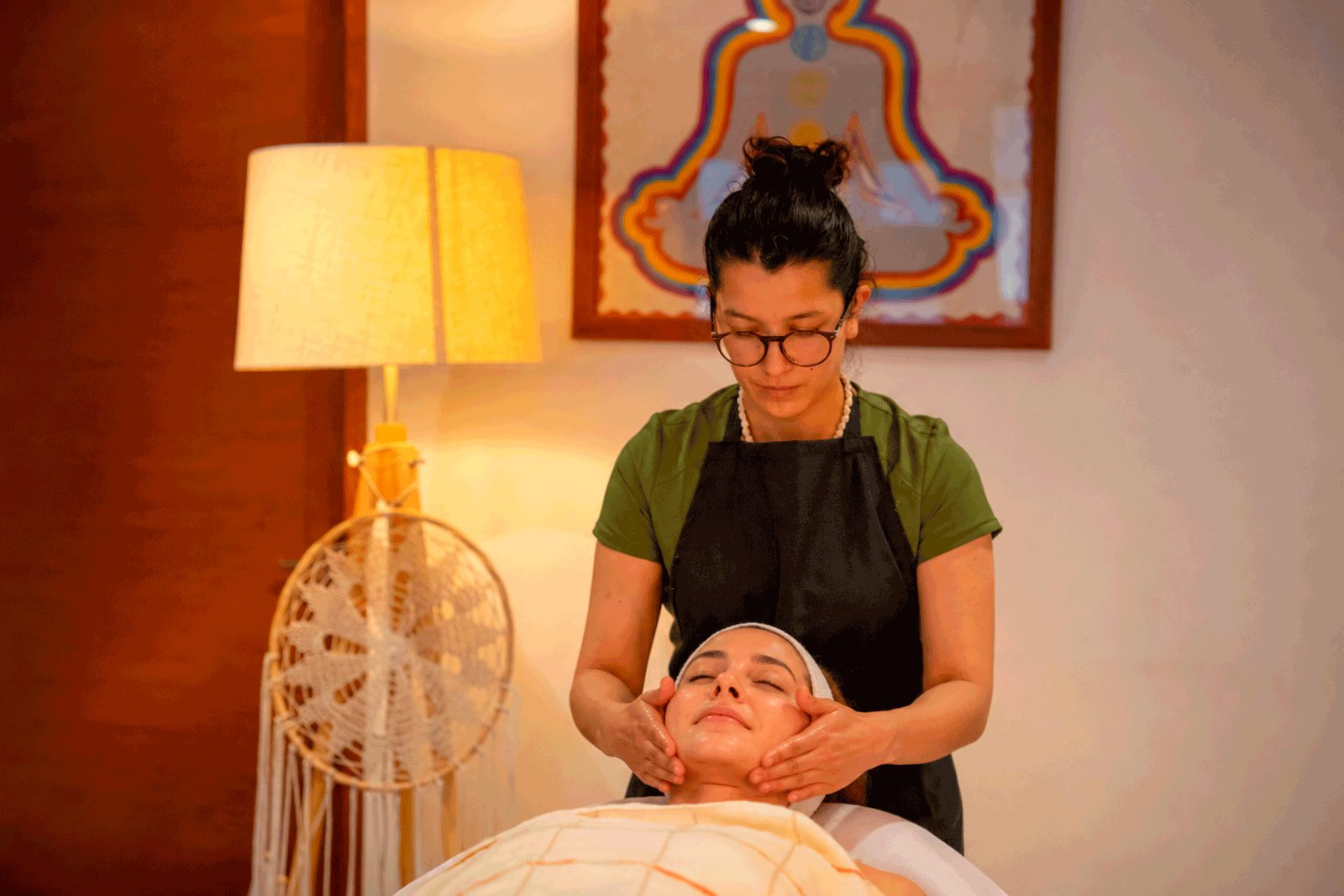 Masaje Facial Ayurvédico